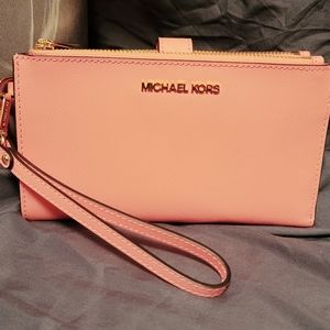 Michael Kors Wristlet